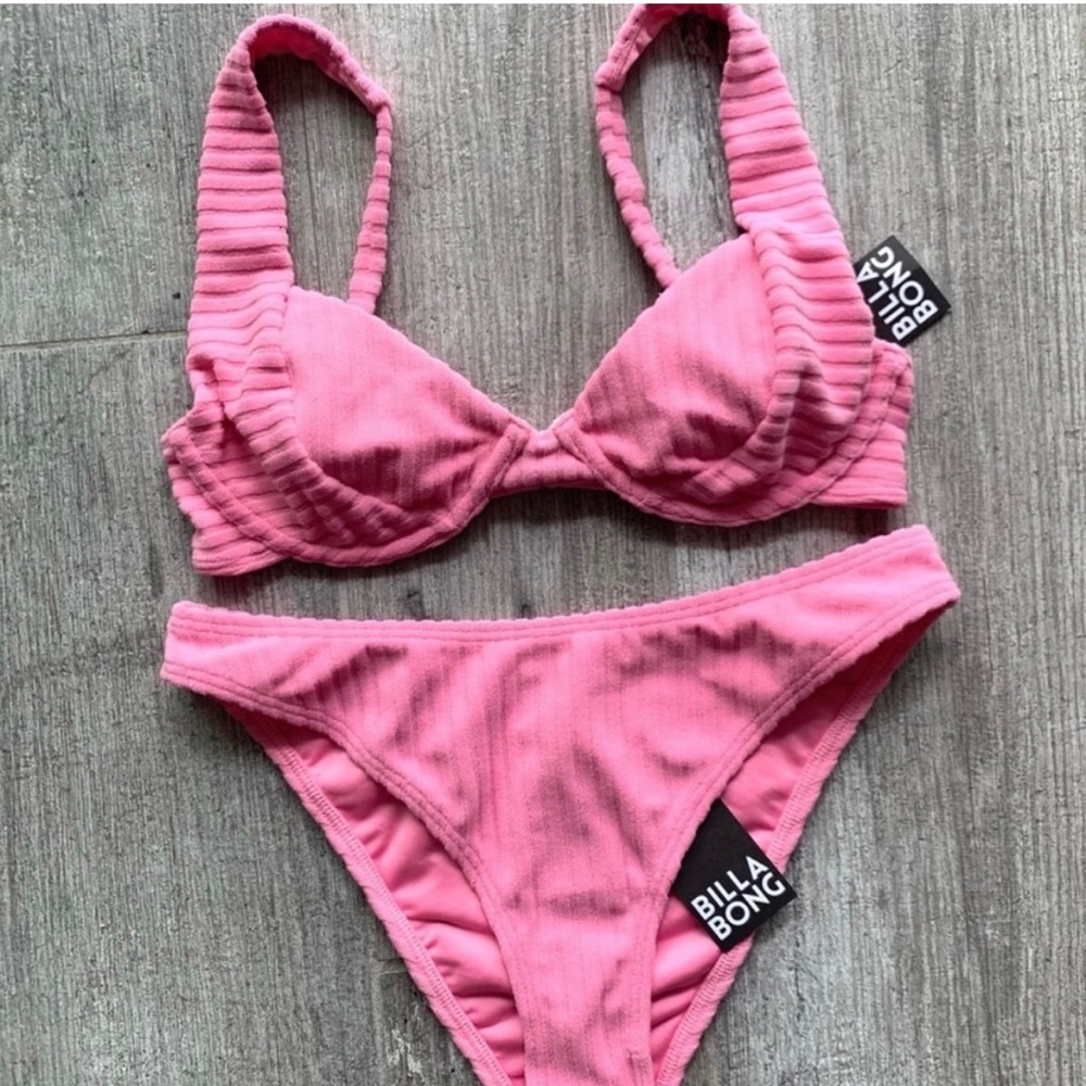 🔥🔥BILLABONG - IN THE LOOP EMMA UNDERWIRE HIKE BIKINI SET🔥🔥
